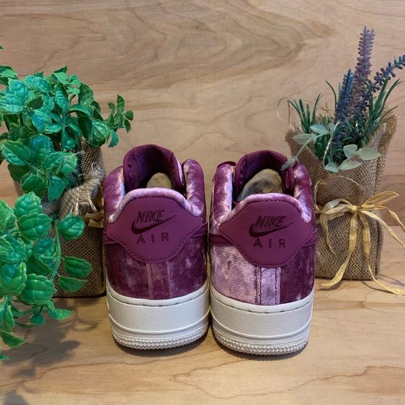 SOLD OUT ❌Nike Velvet Air Force 1 LV8 - Picture 4 of 8